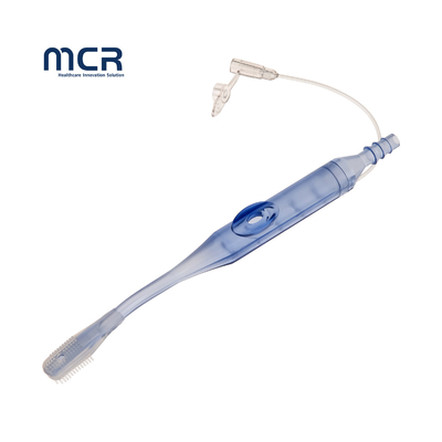 Un buen precio. Cepillo de dientes de succión desechable con cepillo de silicona médica de puerto de inyección en línea